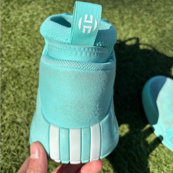 Harden 7 flash aqua basketball shoes. - Picture 11 of 11